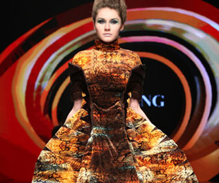 波司登時裝秀閃耀石獅國際時裝周