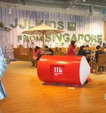 童裝品牌JJL亮相2014CHIC 郭濤石頭父子現(xiàn)場助陣