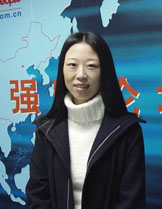 彭麗媛style的締造者 一位令服裝與身體對話的設(shè)計師